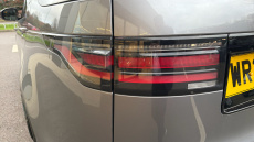 Land Rover Discovery 3.0 D300 R-Dynamic HSE 5dr Auto Diesel Station Wagon